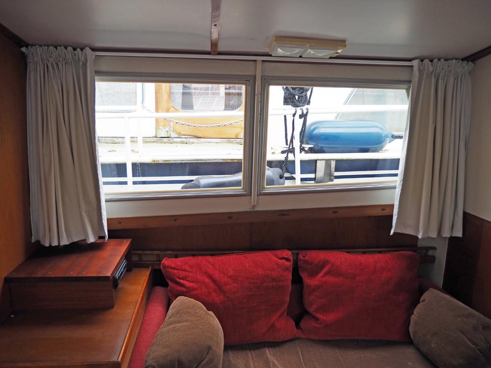 Salon, H&eacute;bergements